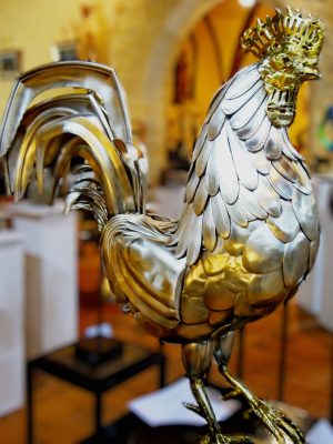 Expo Avoz'Art 2025, sculpture coq argenté